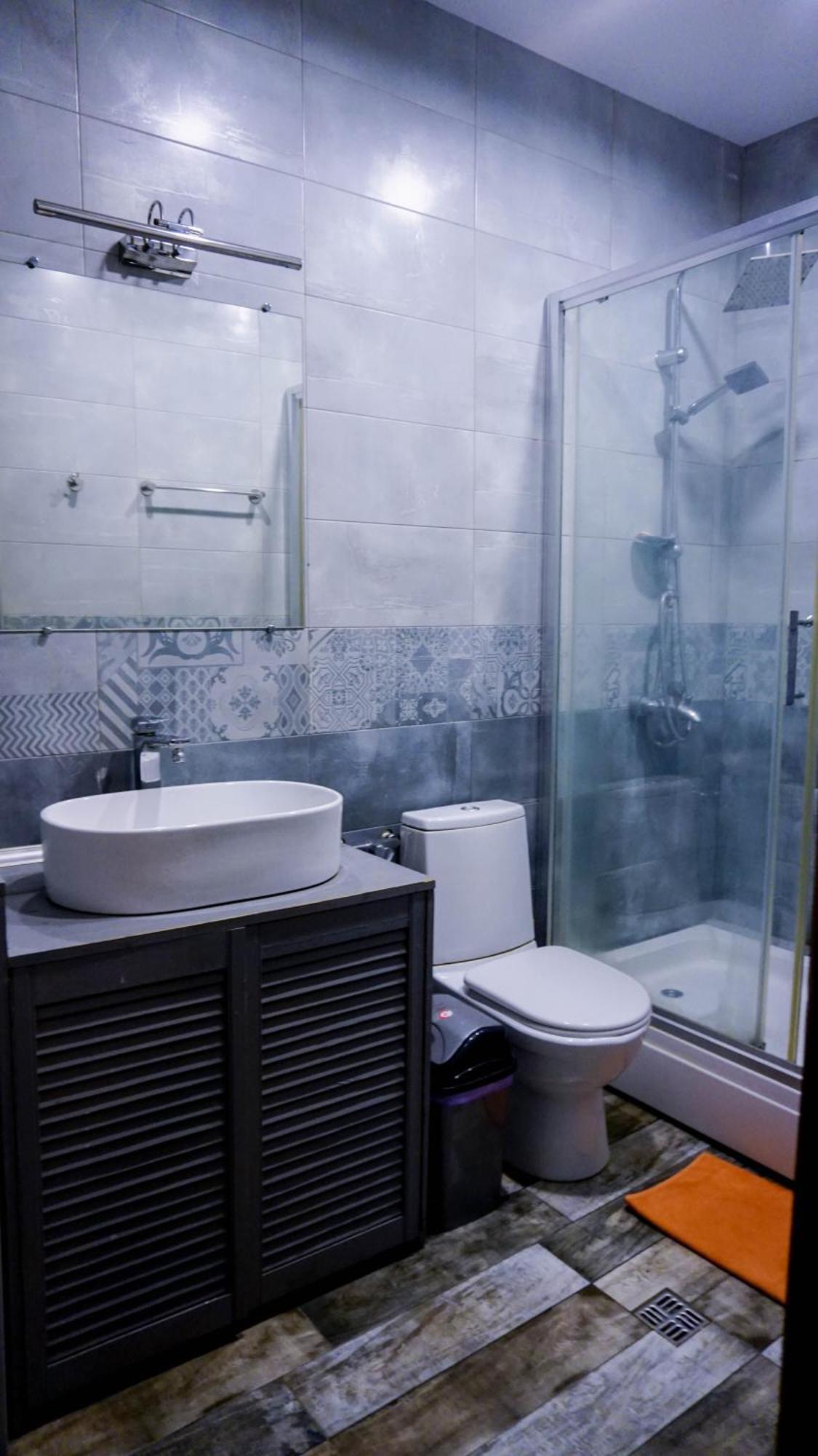 J Square Hostel Tbilisi Exterior photo