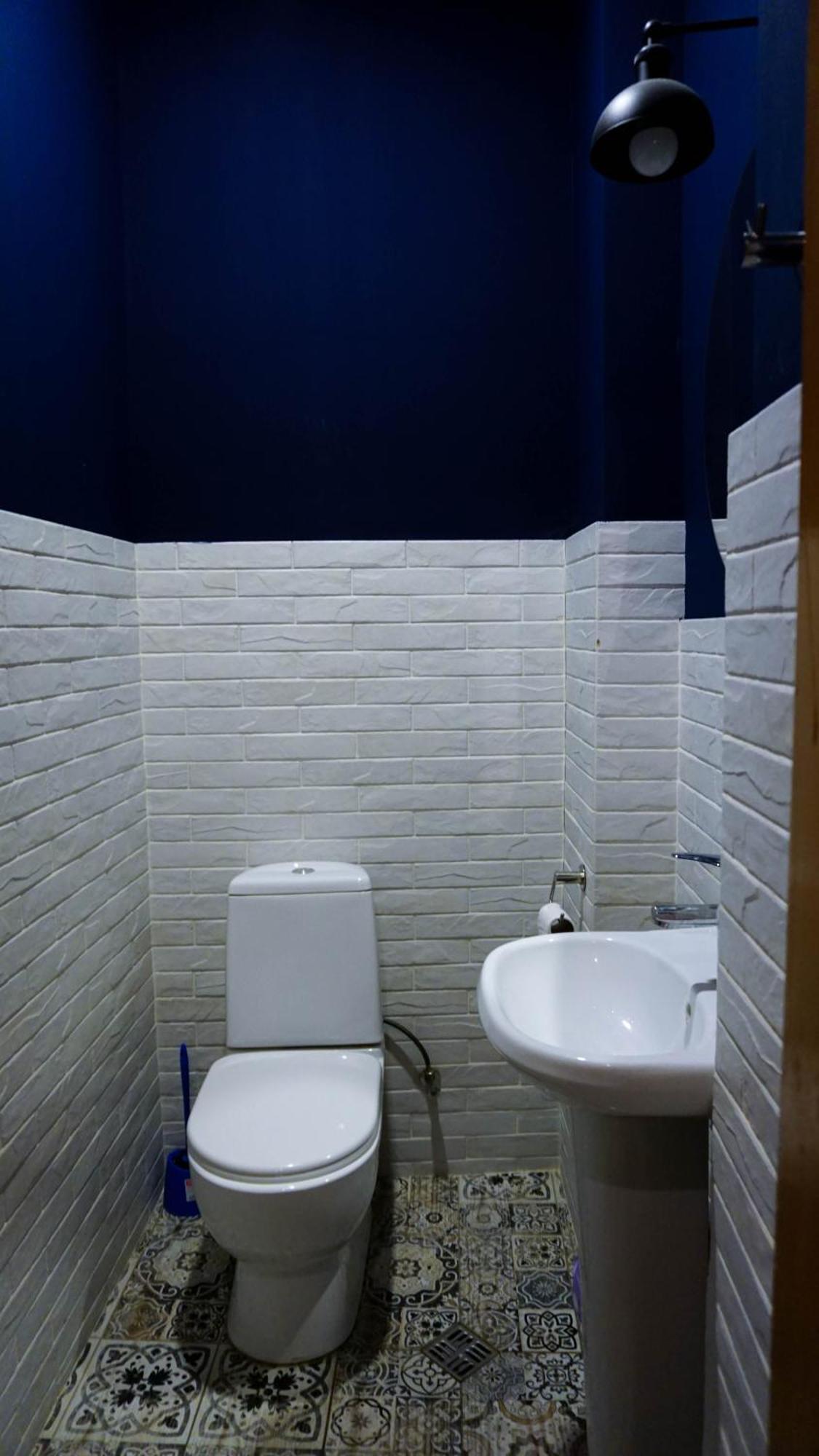 J Square Hostel Tbilisi Exterior photo